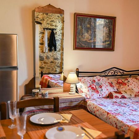 Stone House For Relaxation In Elos كيساموس المظهر الخارجي الصورة